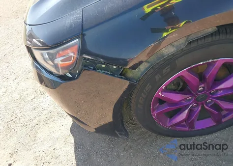 2017 Chevrolet Impala 1Lt из США, поврежденный, VIN 2G1105SA2H9153643